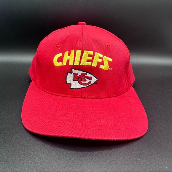 Vintage Kansas City Chiefs AJD Cap Corp Snapback Hat Cap Embroidered Red Yellow - Picture 2 of 9